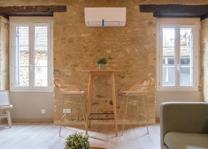 La Rousserolle De شقة